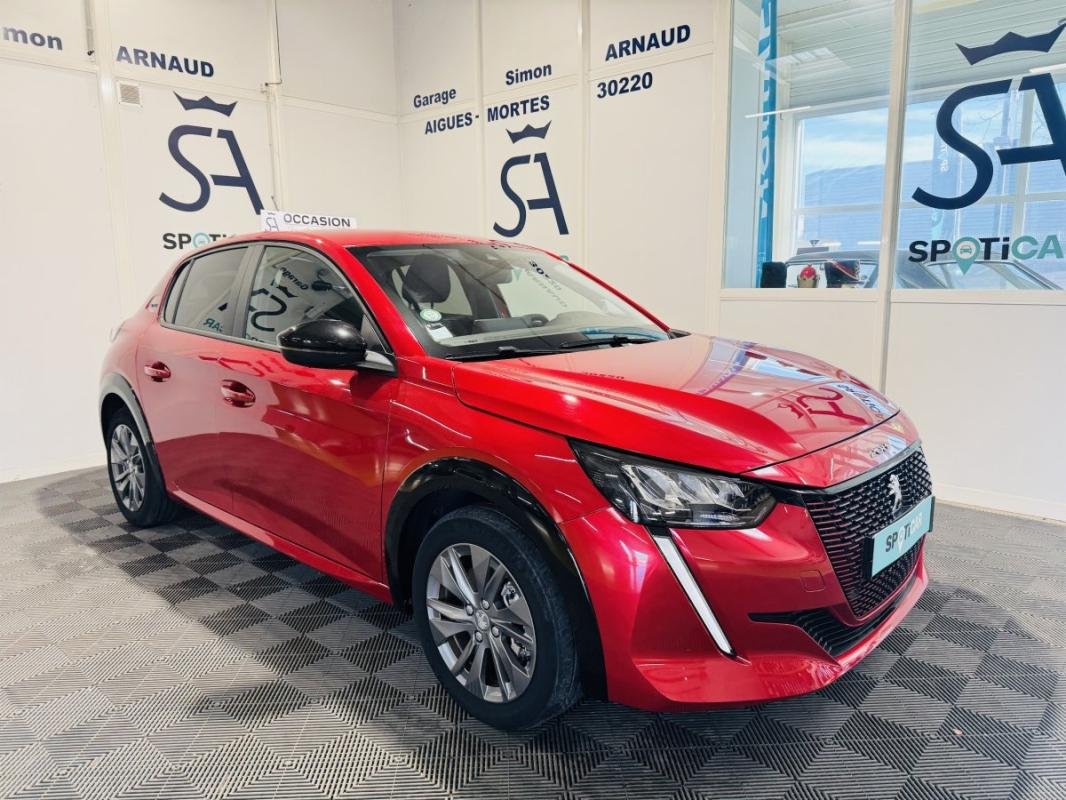 Peugeot E-208 - Photo 1