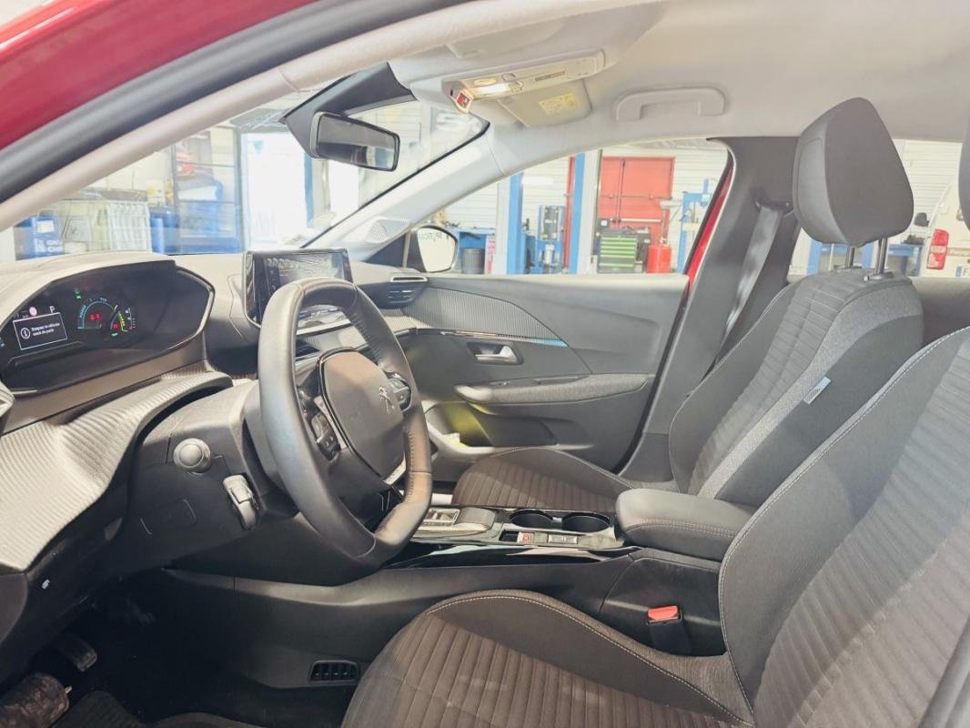 Peugeot E-208 - Photo 5