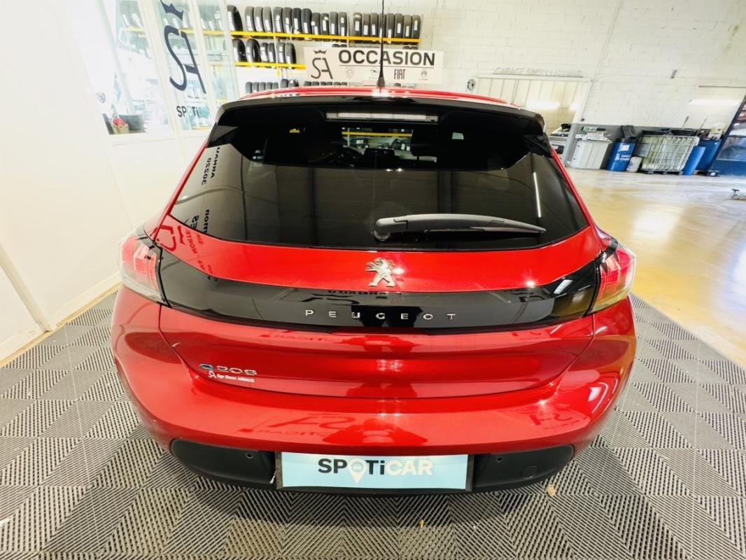 Peugeot E-208 - Photo 10