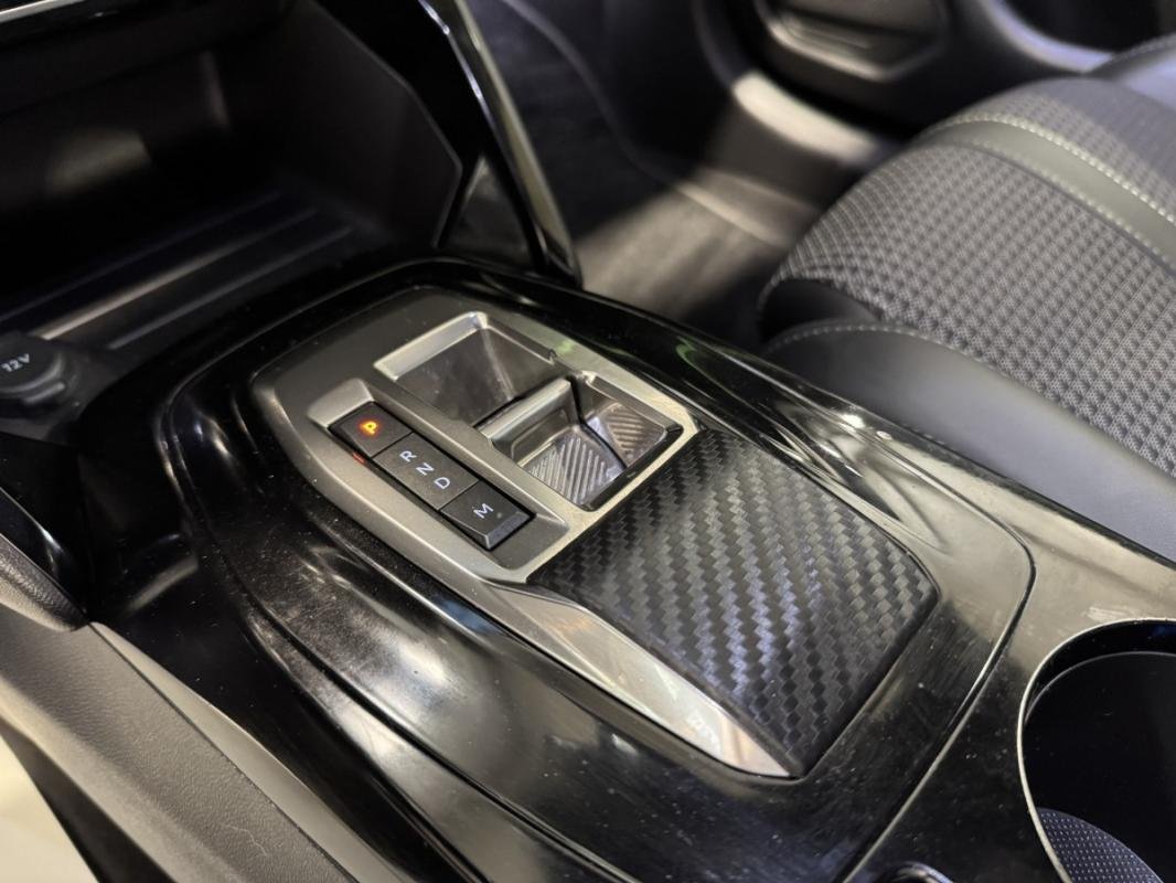 Peugeot 208 - Photo 15