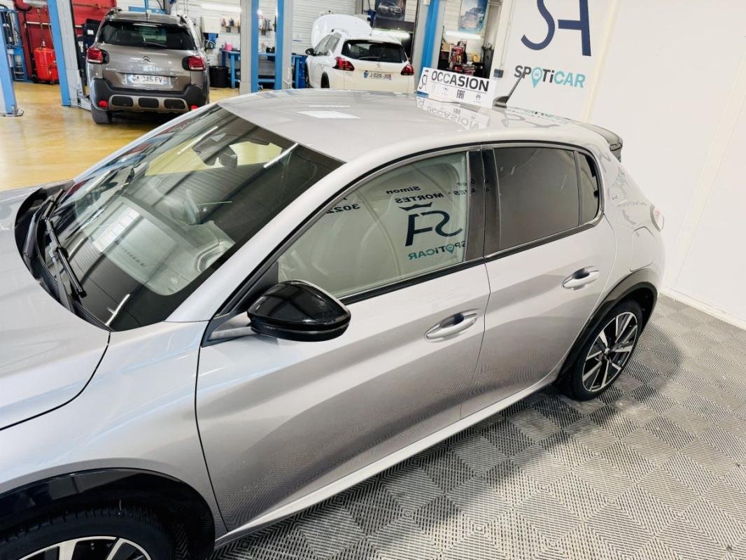 Peugeot 208 - Photo 21