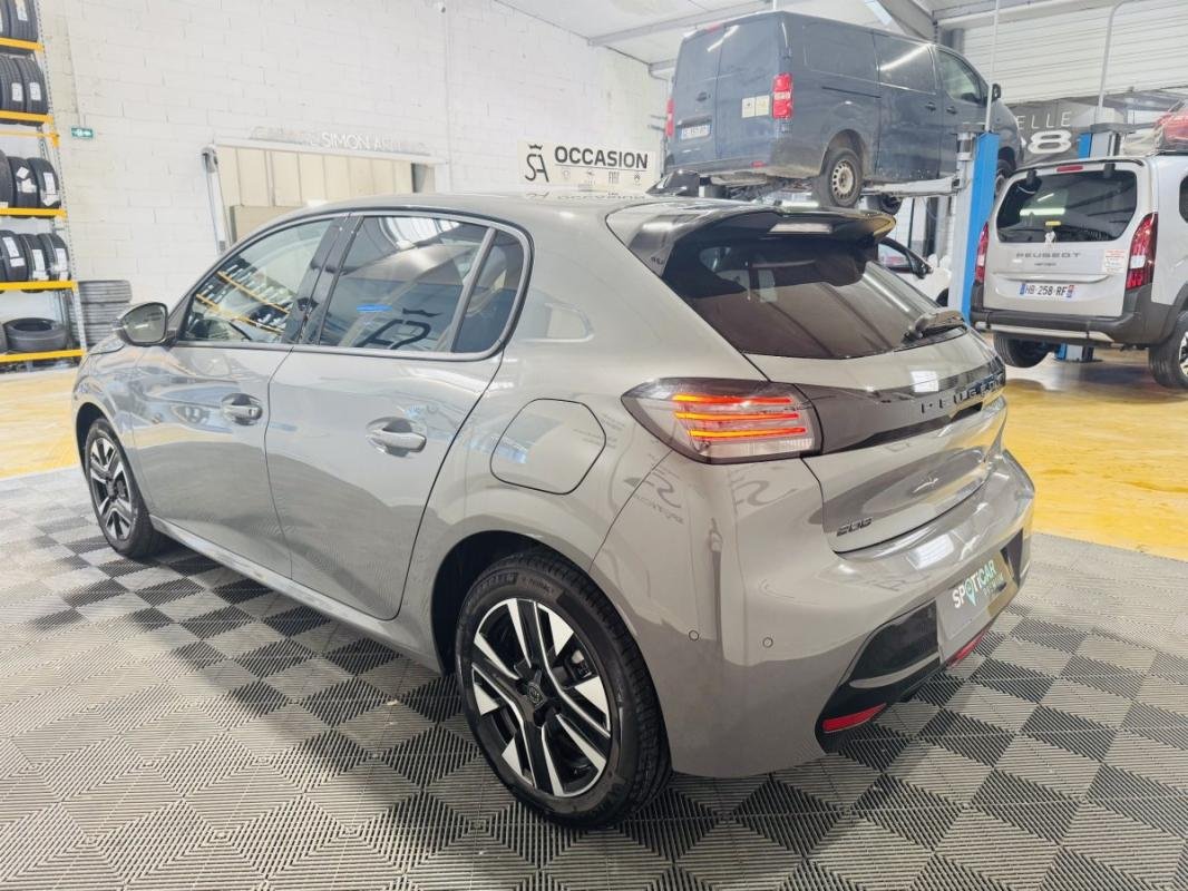 Peugeot 208 - Photo 20