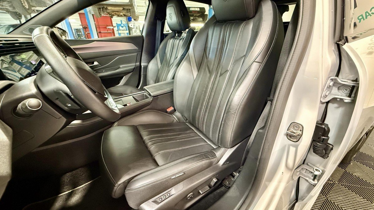 Peugeot 308 - Photo 11