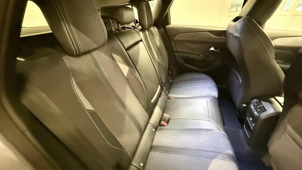 Peugeot 308 SW - Photo 19