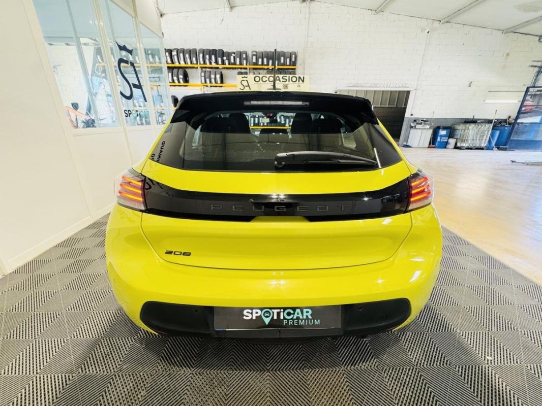Peugeot 208 - Photo 6