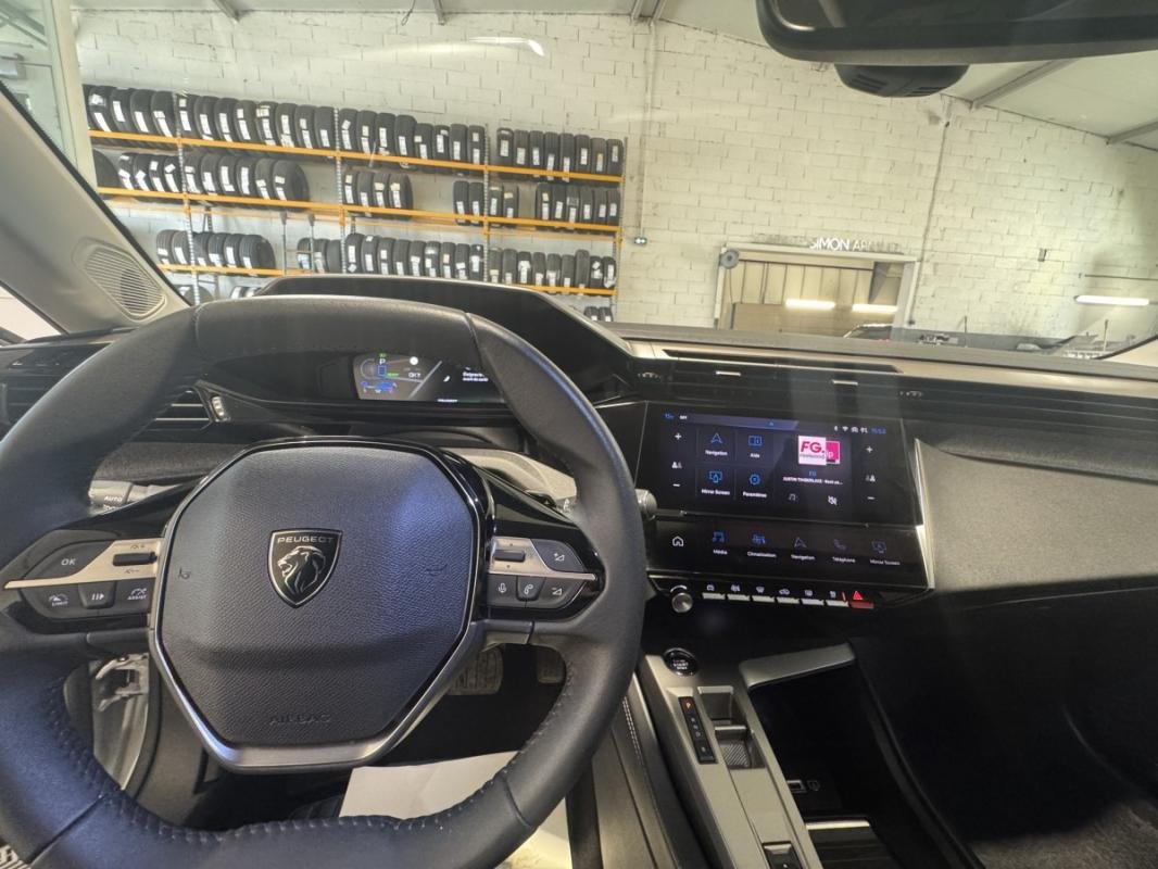 Peugeot 308 - Photo 12