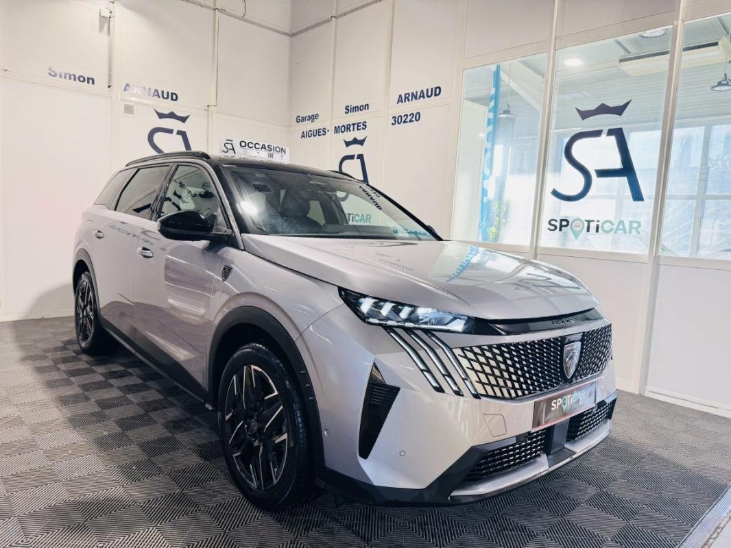 Peugeot 5008 - Photo 1