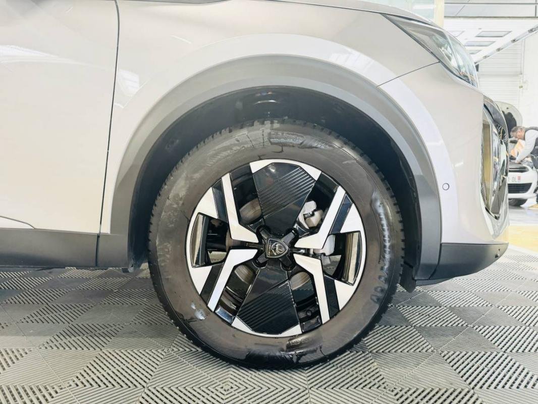 Peugeot 2008 - Photo 6