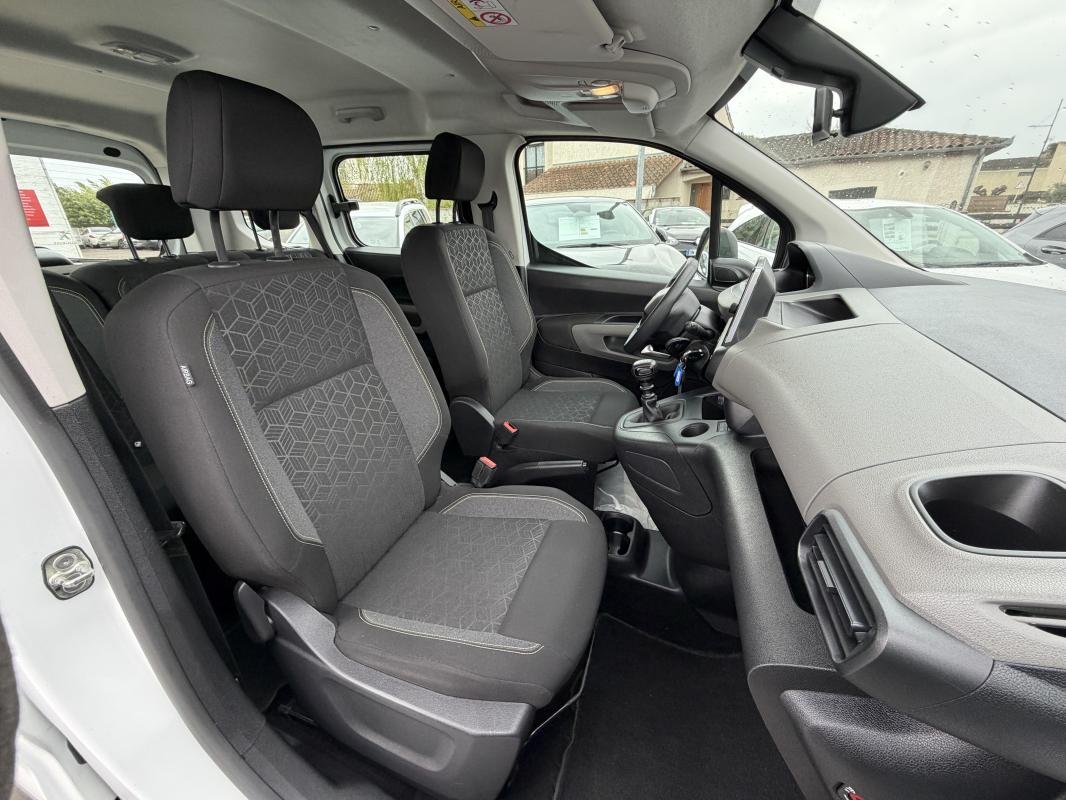 Peugeot Rifter - Photo 9