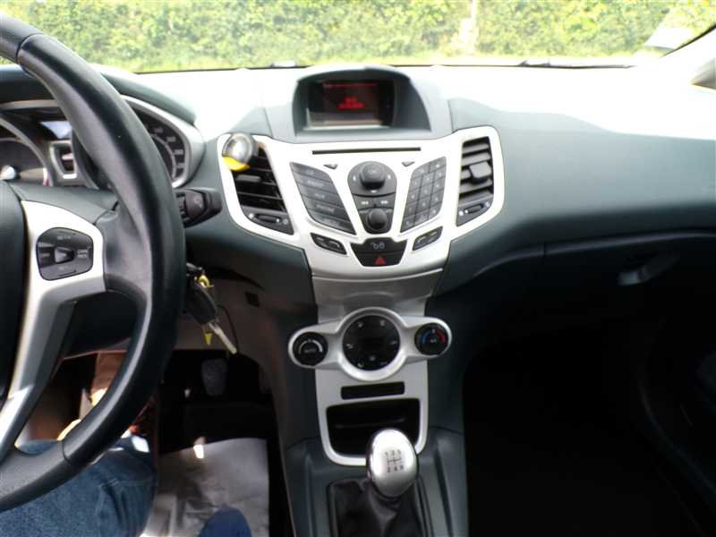 Ford Fiesta - Photo 13