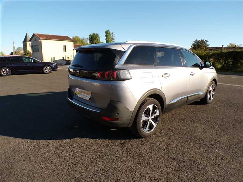 Peugeot 5008 - Photo 2