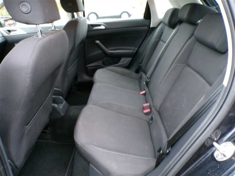 Volkswagen Polo - Photo 15
