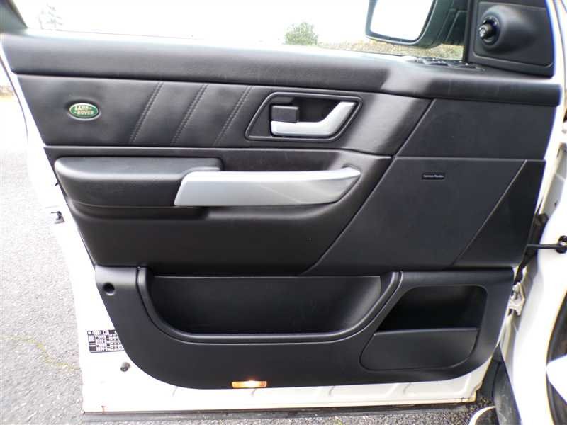 Land Rover Range Rover Sport - Photo 9