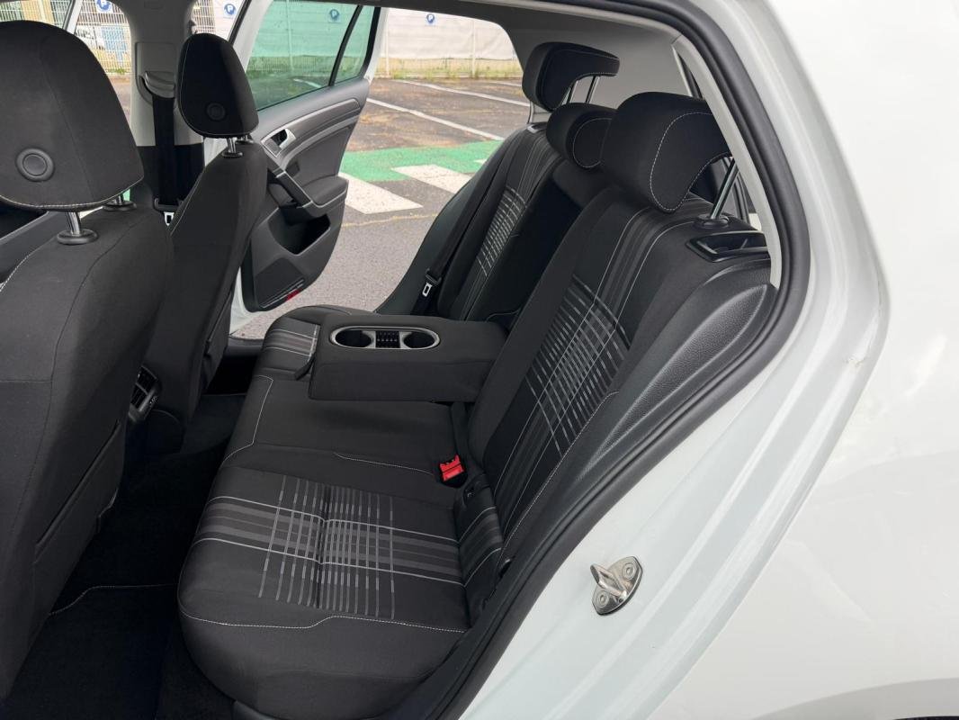 Volkswagen Golf - Photo 10