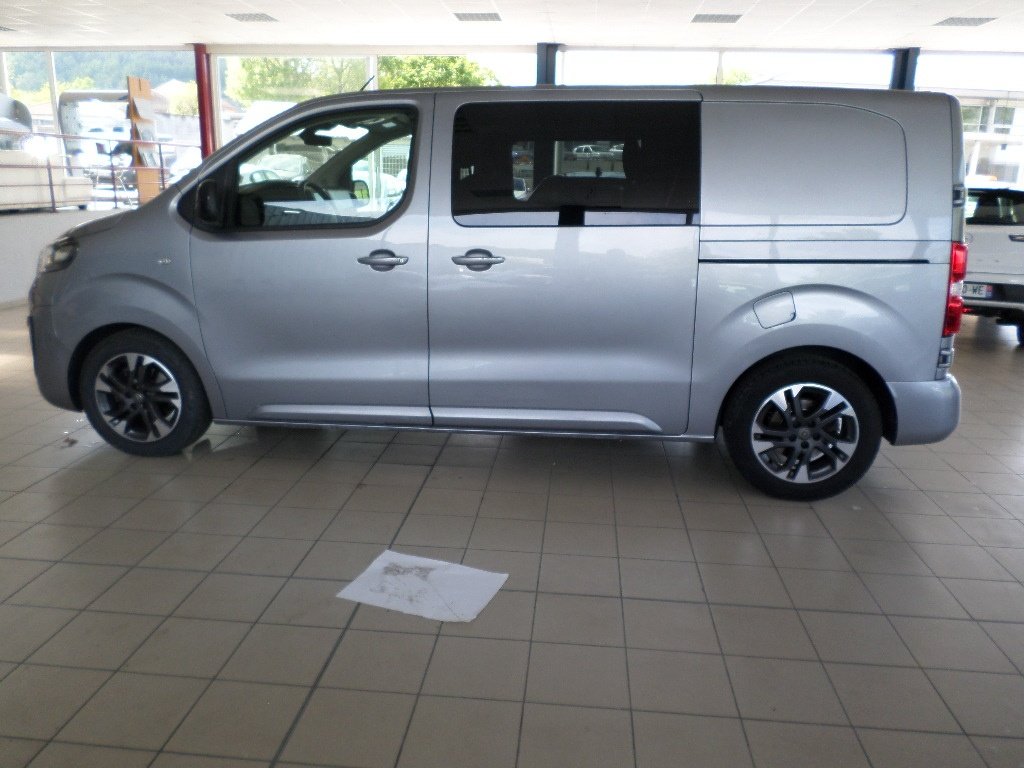 Opel Vivaro - Photo 15