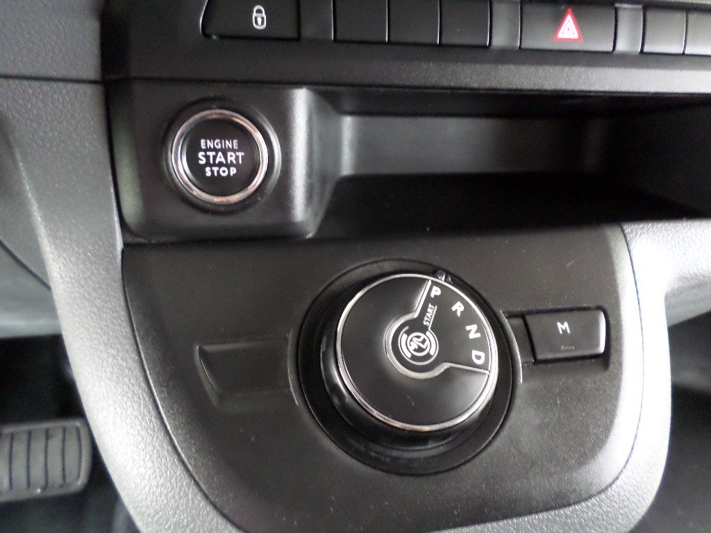 Opel Vivaro - Photo 8