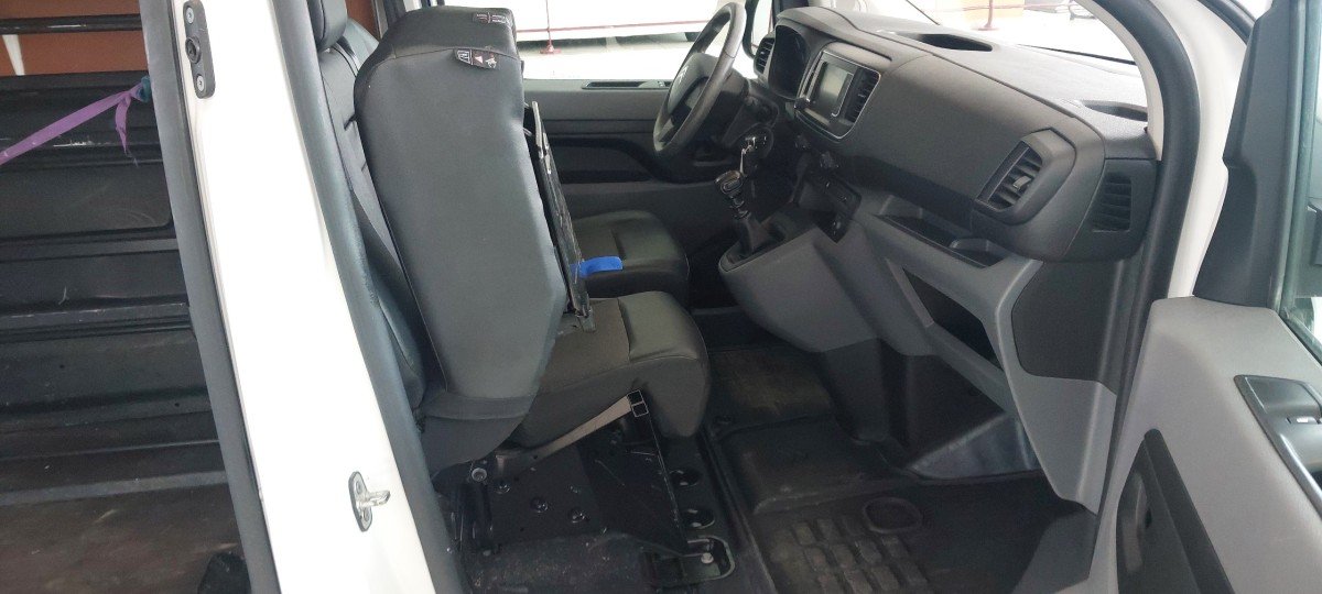 Citroën Jumpy - Photo 9