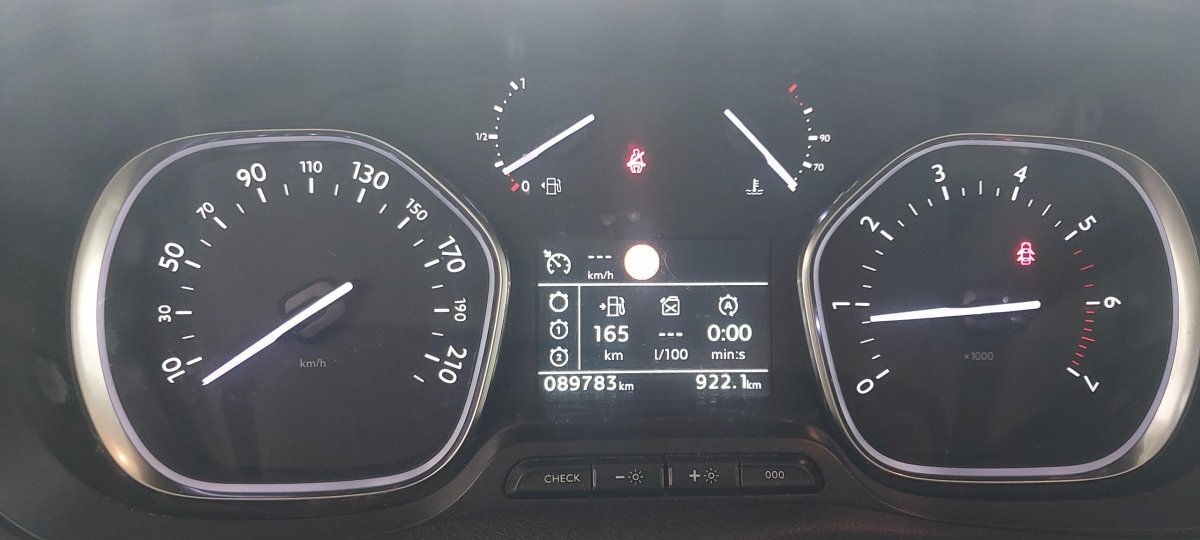 Peugeot Expert - Photo 7