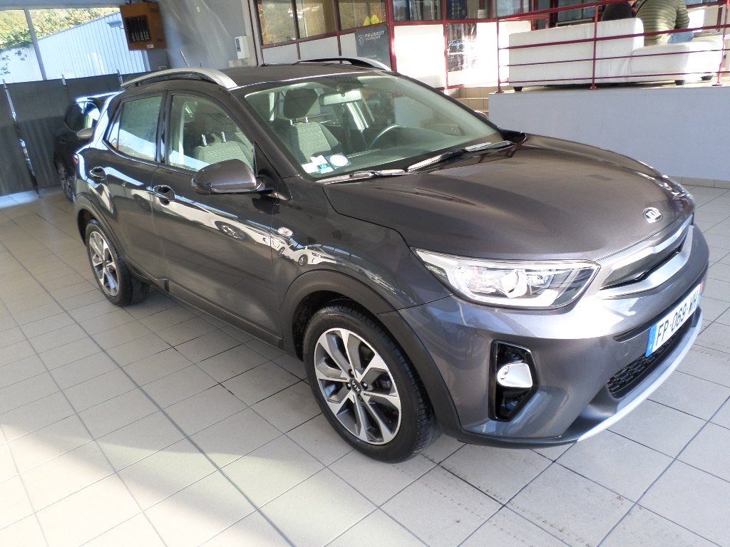 Kia Stonic - Photo 2