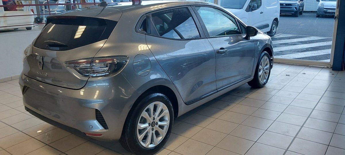 Renault Clio - Photo 3