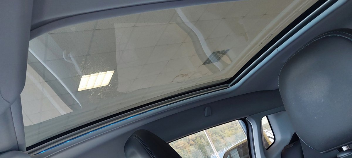 Peugeot 2008 - Photo 8