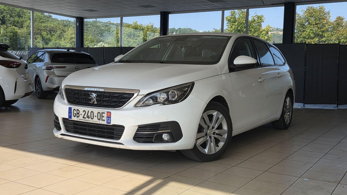 Peugeot 308 - Photo 1