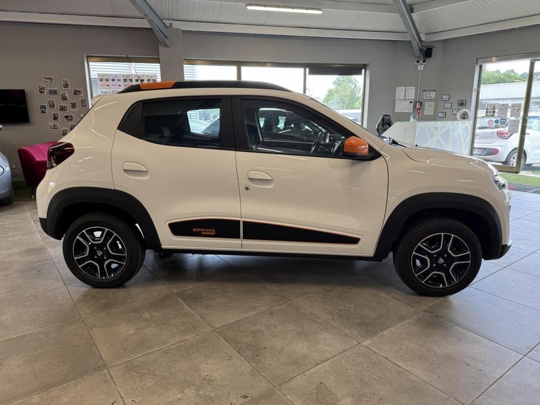 Dacia Spring - Photo 11
