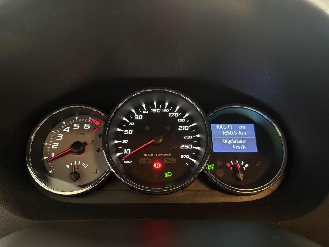 Renault Mégane - Photo 21