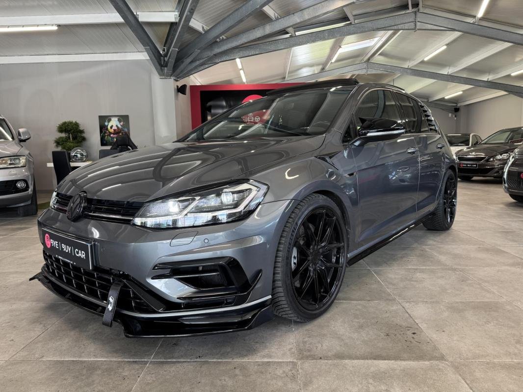 Volkswagen Golf - Photo 1