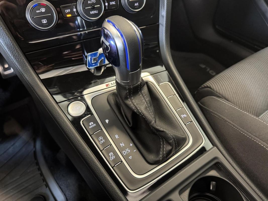 Volkswagen Golf - Photo 34