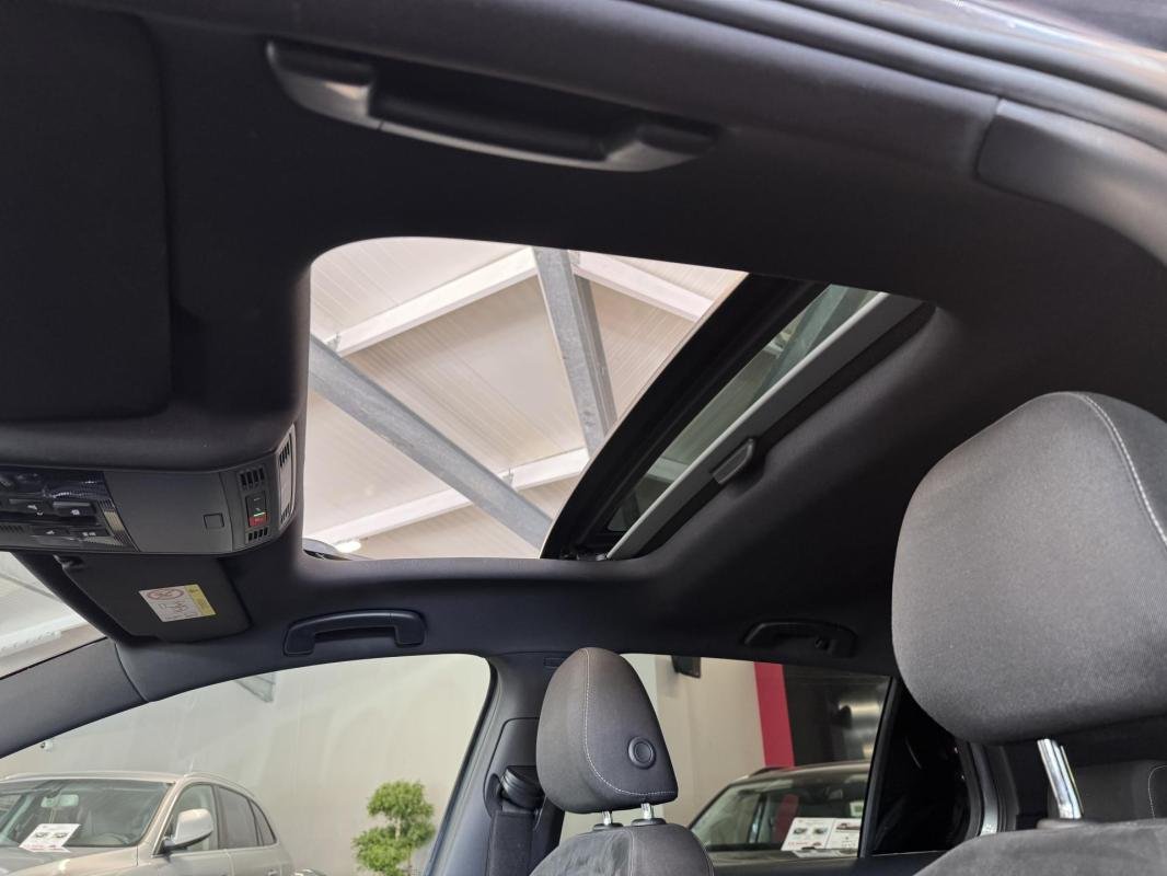 Volkswagen Golf - Photo 37