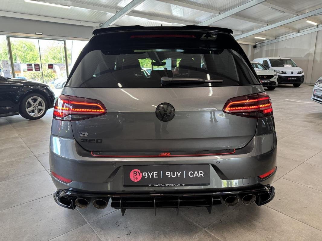 Volkswagen Golf - Photo 8