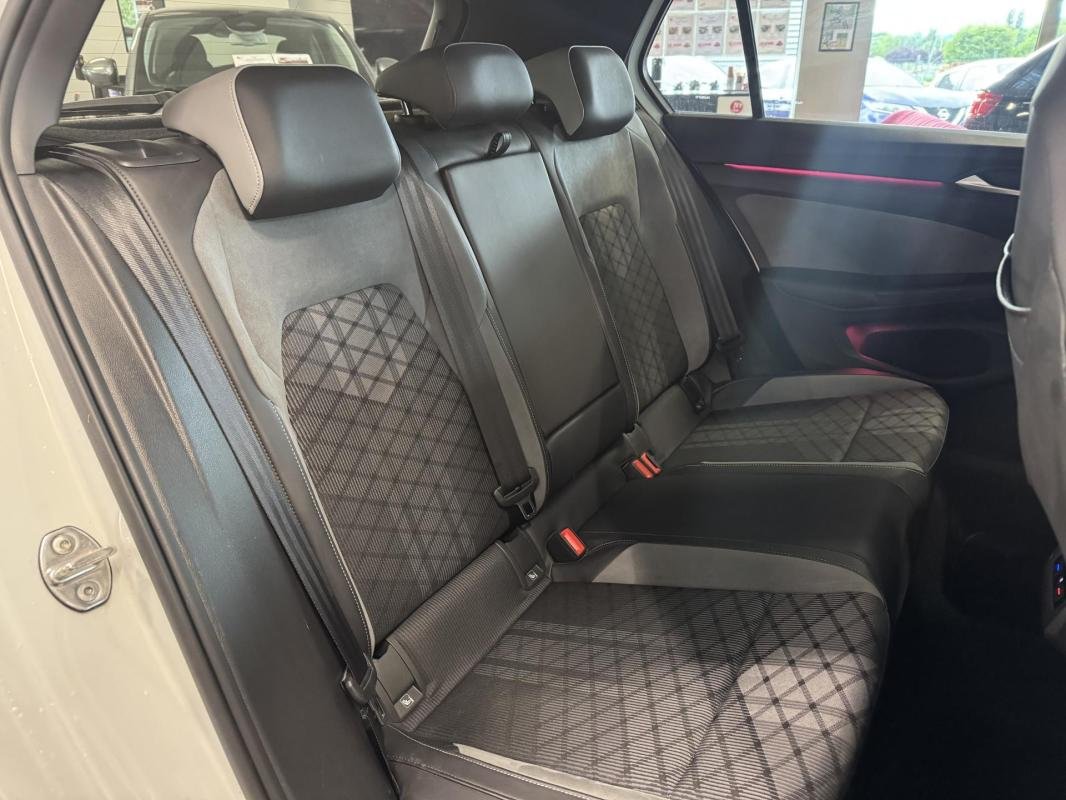 Volkswagen Golf - Photo 10