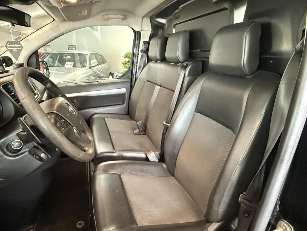 Opel Vivaro - Photo 11