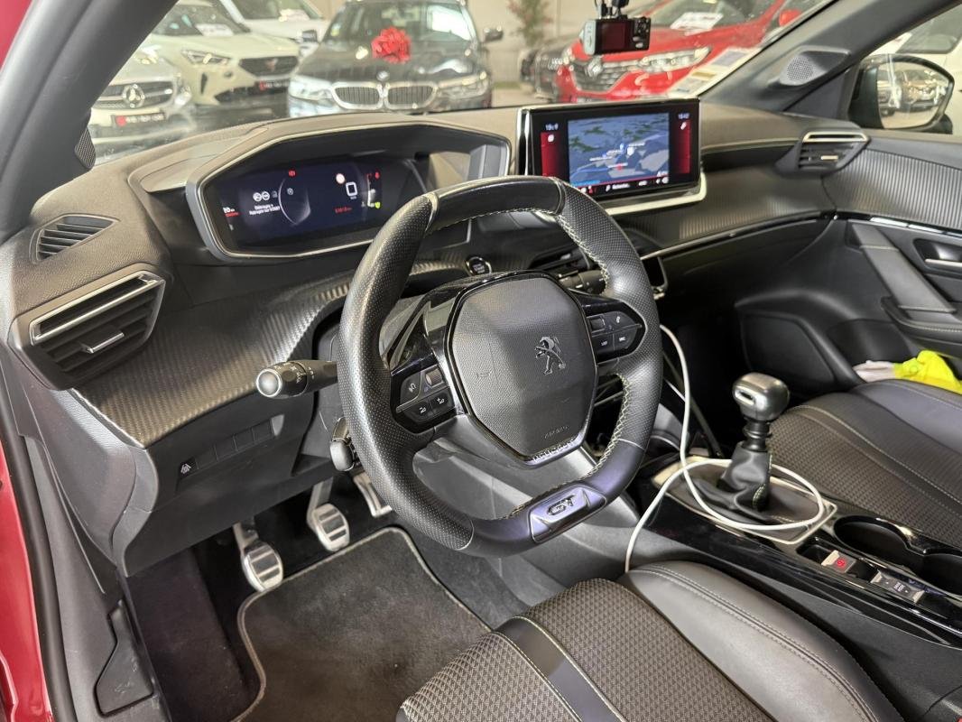 Peugeot 208 - Photo 13