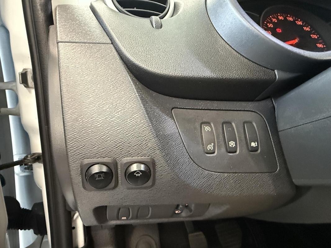 Renault Kangoo - Photo 18