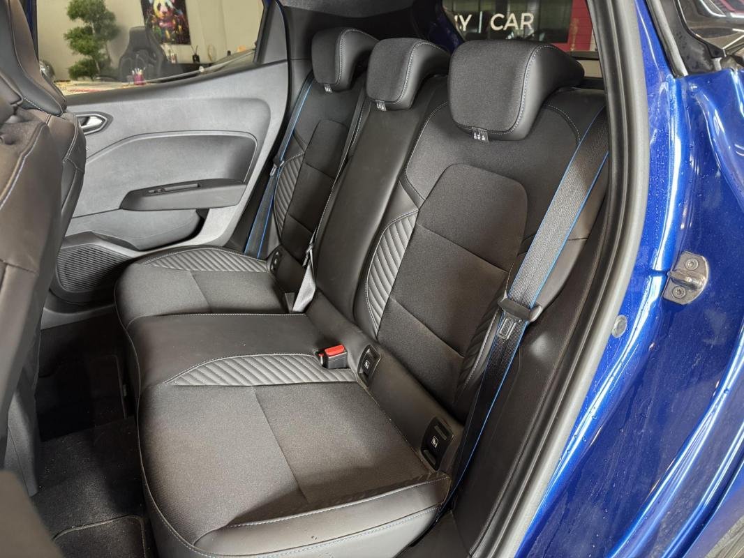 Renault Clio - Photo 15
