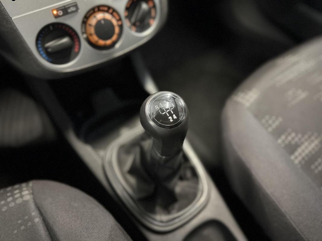 Opel Corsa - Photo 20