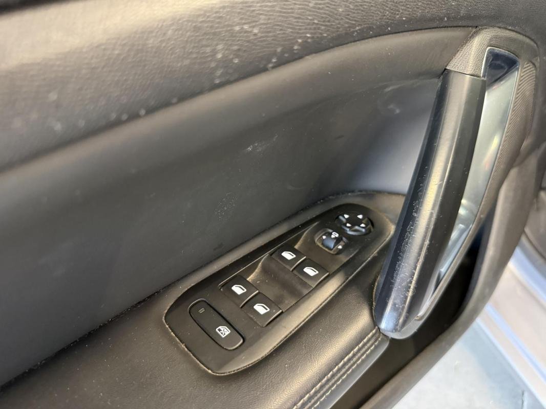 Peugeot 308 - Photo 16