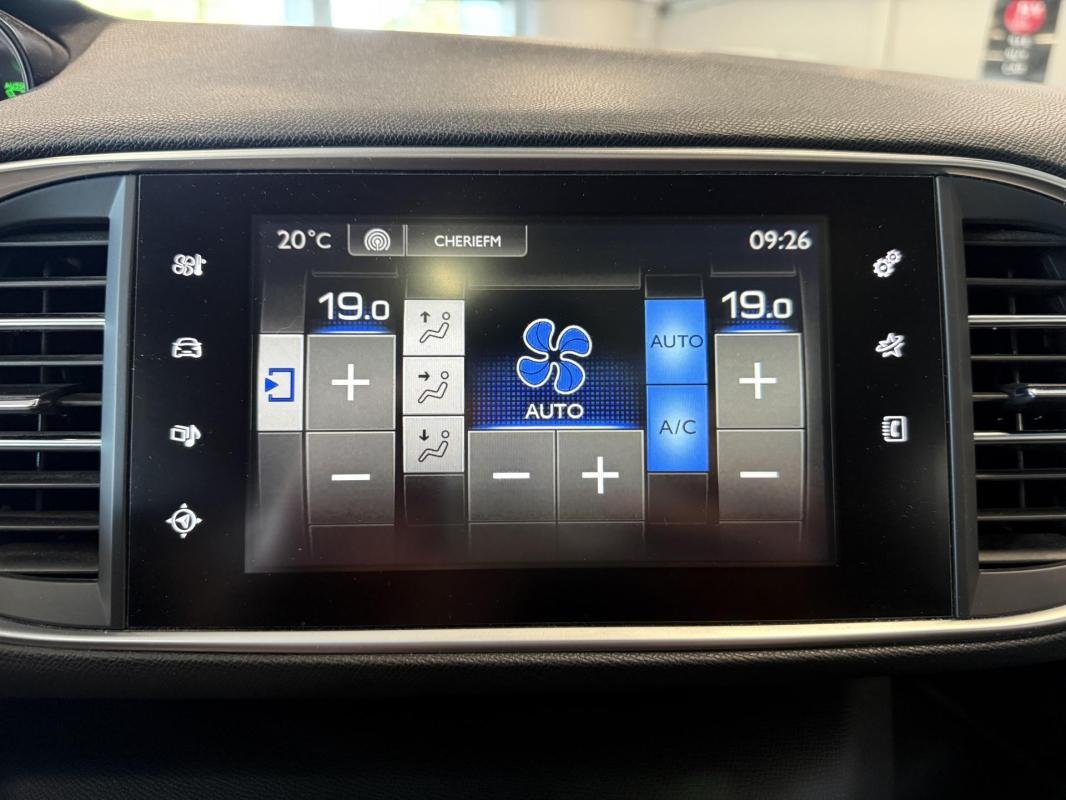 Peugeot 308 - Photo 18