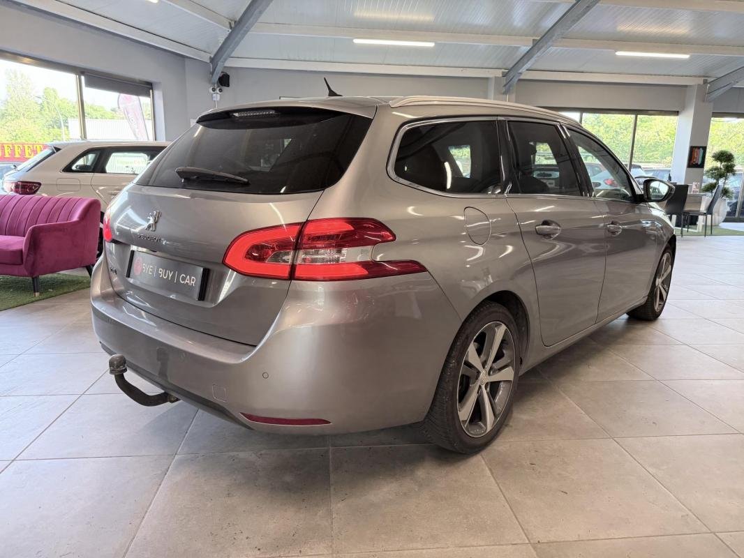Peugeot 308 - Photo 3