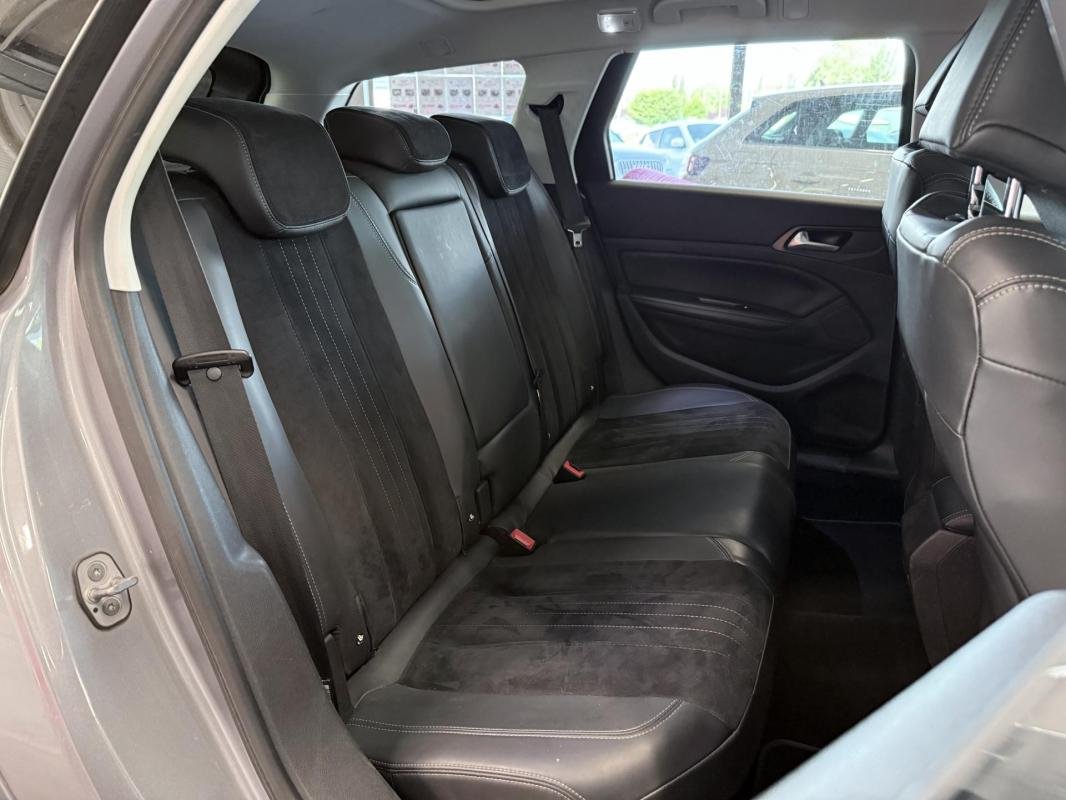 Peugeot 308 - Photo 8
