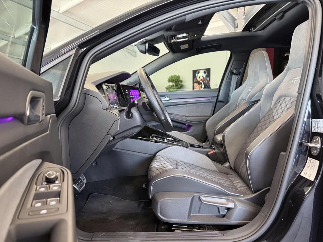 Volkswagen Golf - Photo 11