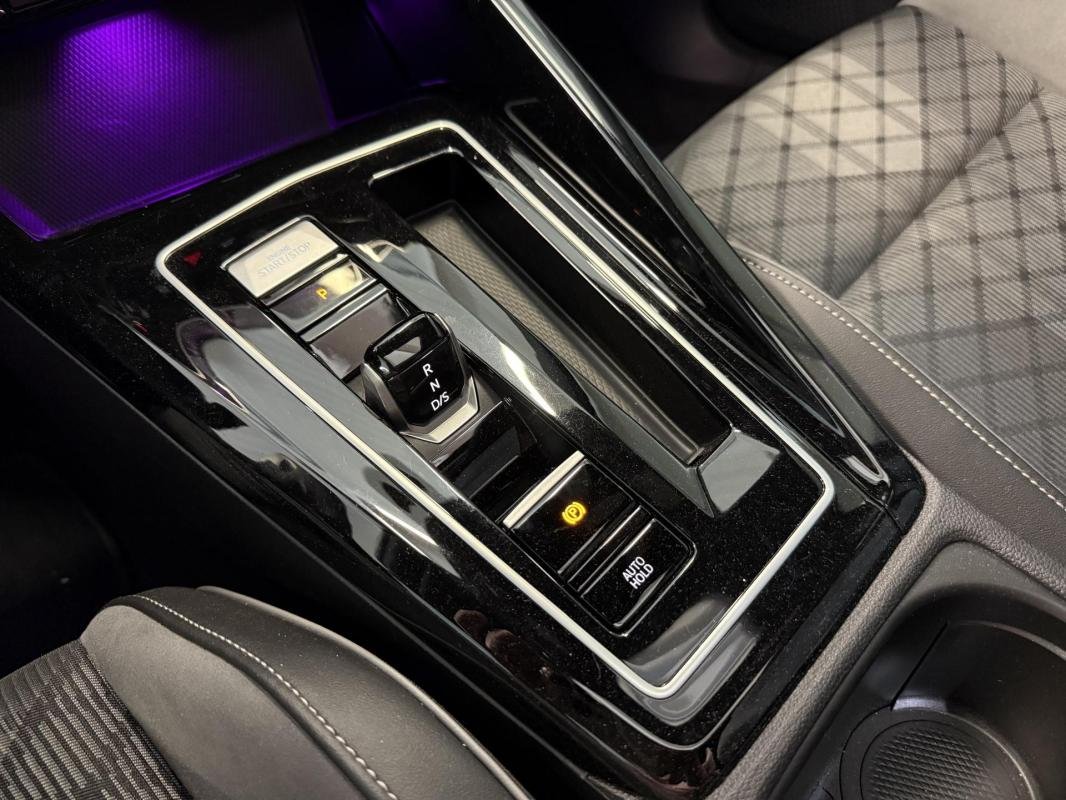 Volkswagen Golf - Photo 25
