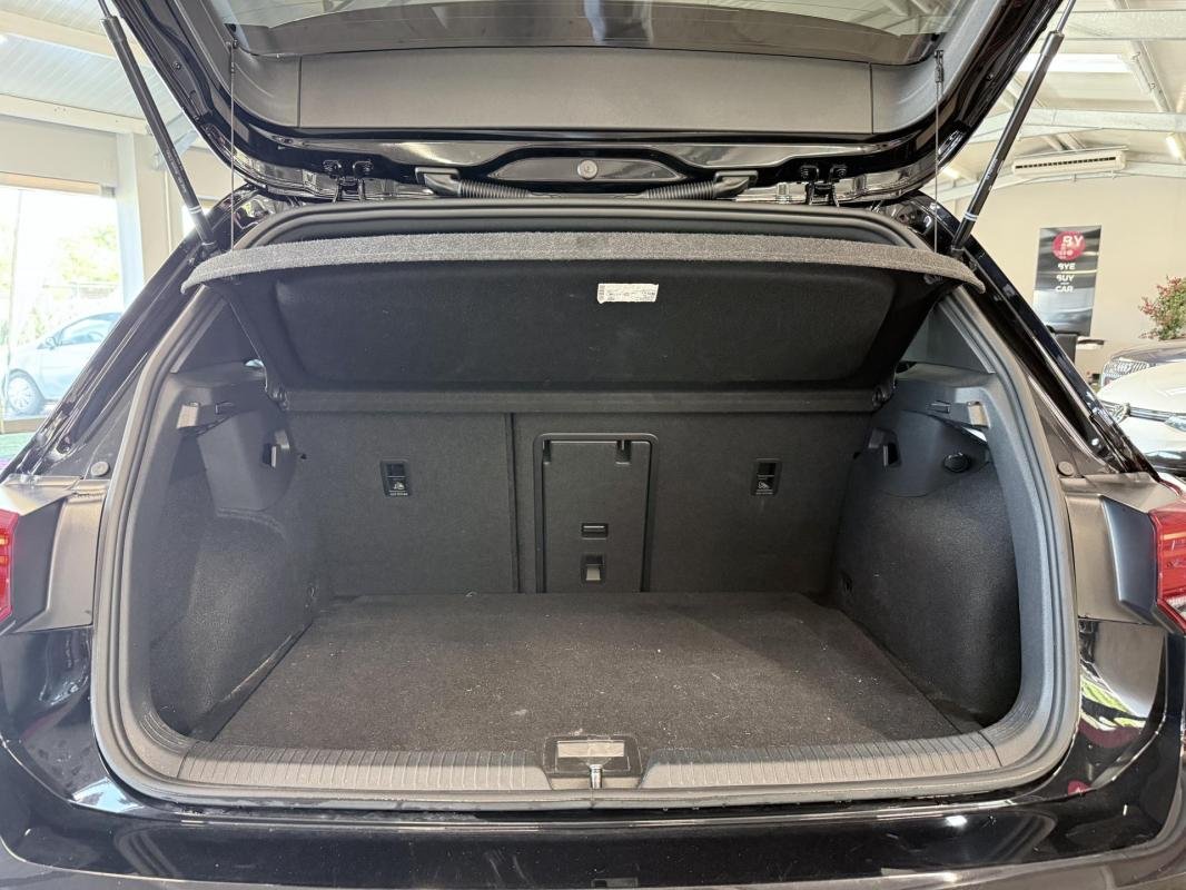 Volkswagen Golf - Photo 9
