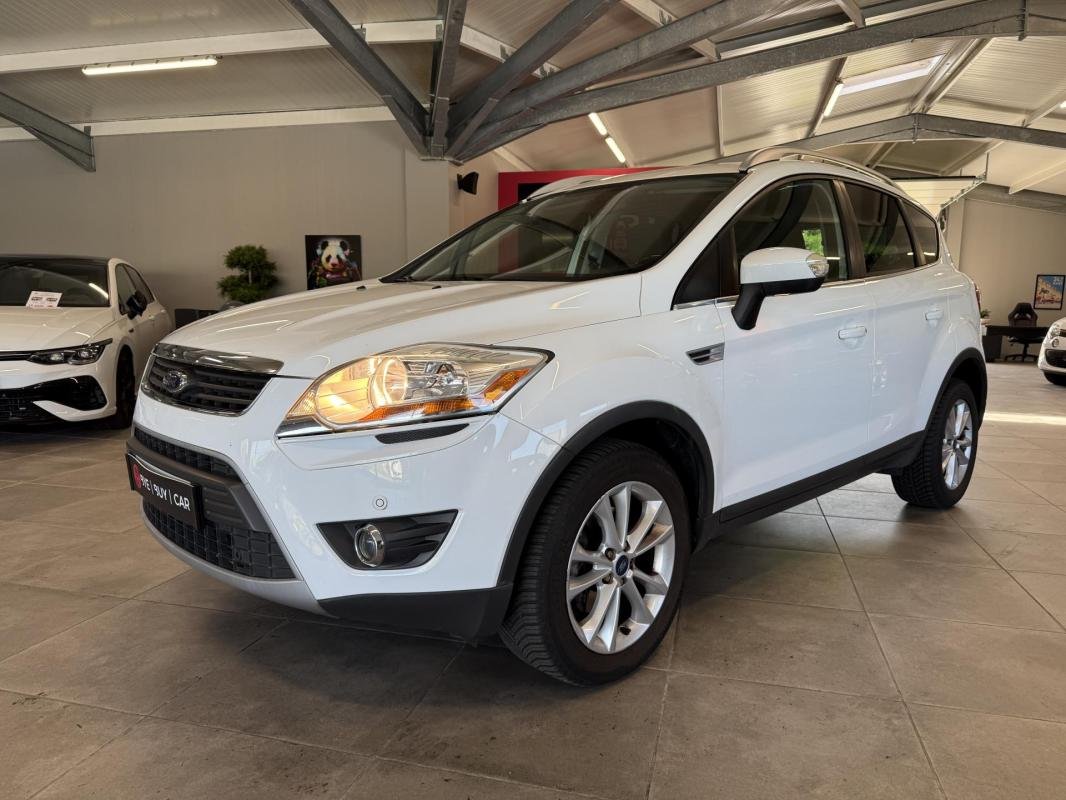 Ford Kuga - Photo 1