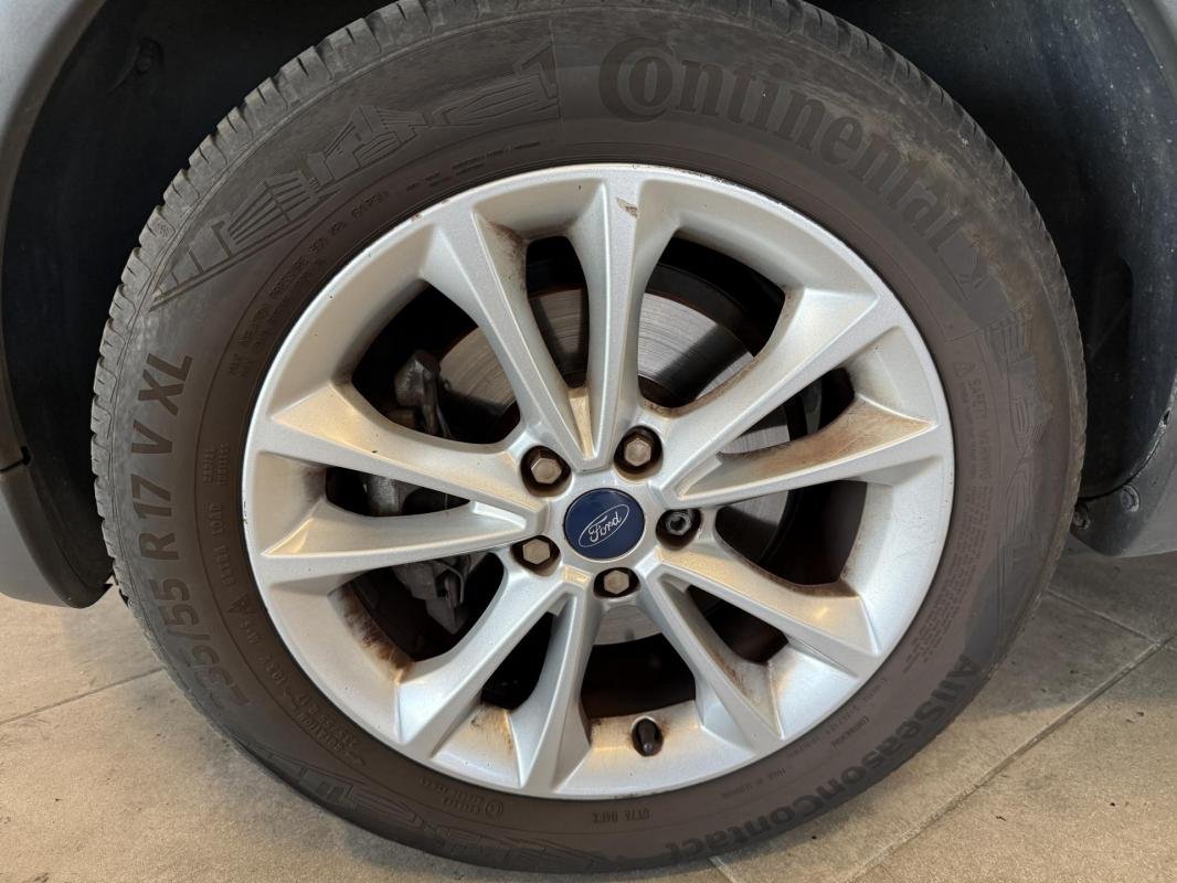 Ford Kuga - Photo 19
