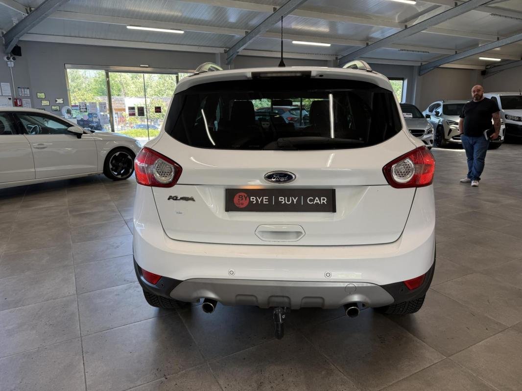 Ford Kuga - Photo 8
