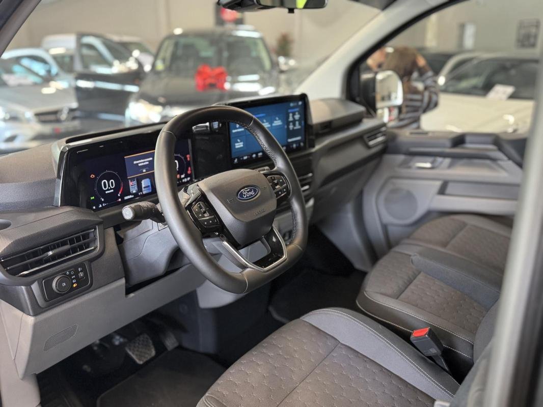 Ford Transit - Photo 24