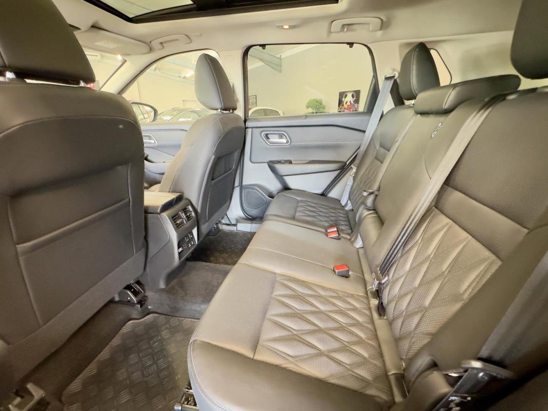 Nissan X-Trail - Photo 12